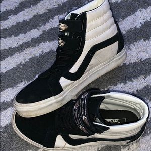 BARELY WORN high top velcro vans
